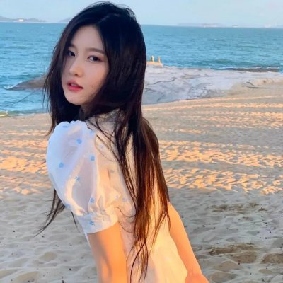 脆弱的英雄